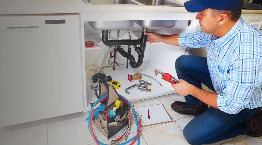 Professional Water heater repair in Alto, MI